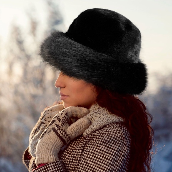 Vegan Fur Russian Style Plush Bucket Hat - Picture 1 of 10